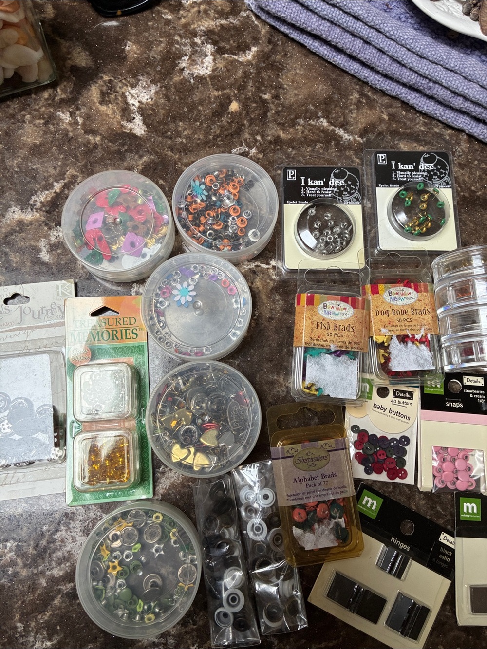Assorted scrapbooking Craft Fasteners & Embellishments - Mixed Colors